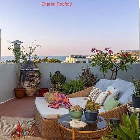 Chania Locals Rooftop Διαμέρισμα *