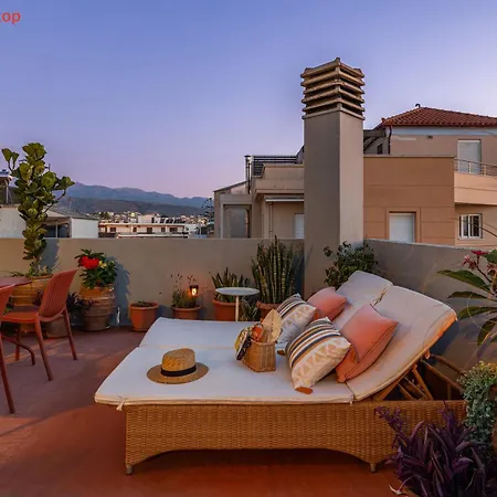 Chania Locals Rooftop Διαμέρισμα *